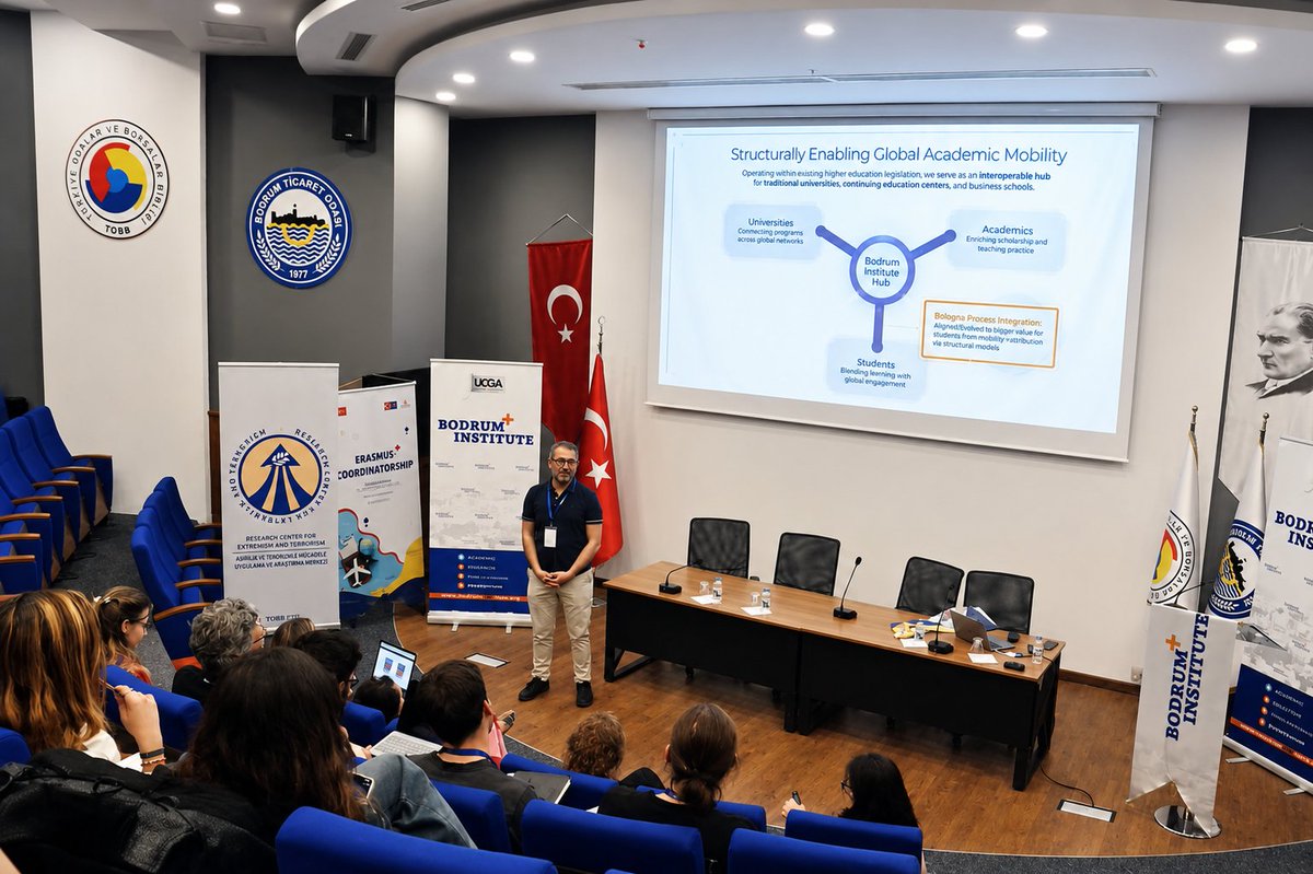 BodrumInstitute's tweet photo. 🟠🔵  Prof. Dr. Haldun Yalçınkaya (@hykaya1) opened the program with the first module's lecture on 'International Relations of the Middle East'.

@HumboldtUni, @Unipisa, @univofmacedonia, Vilnius Business College, Rakovski National Defence College

https://t.co/NTwe0AK6CB https://t.co/Ye3OdyuawN
