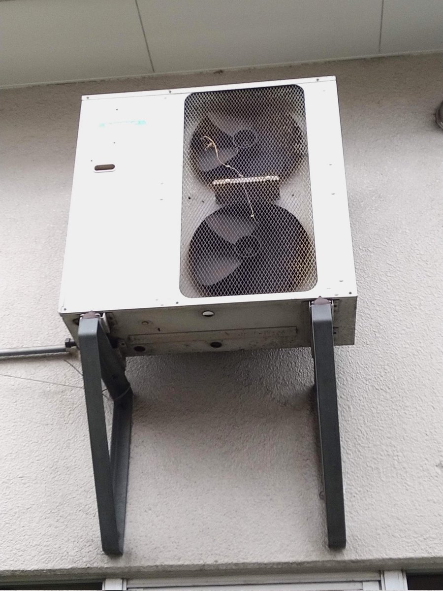 室外機