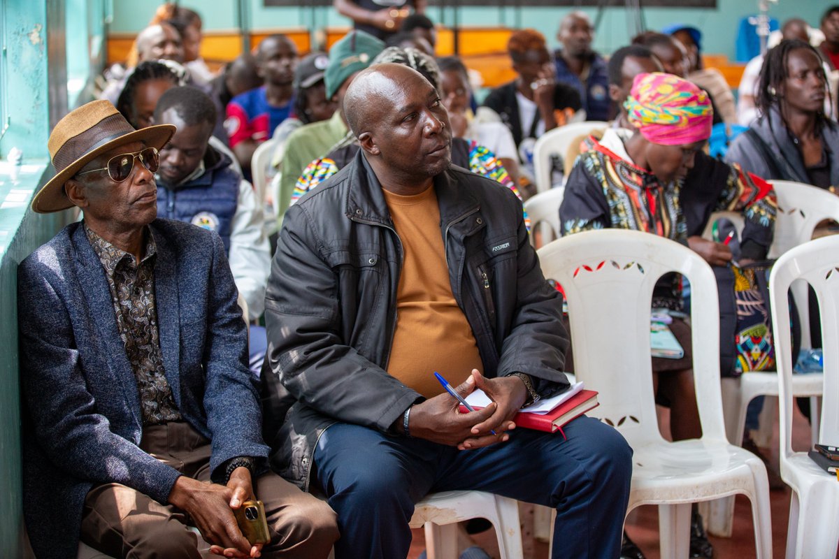 PAWA254 tweet media