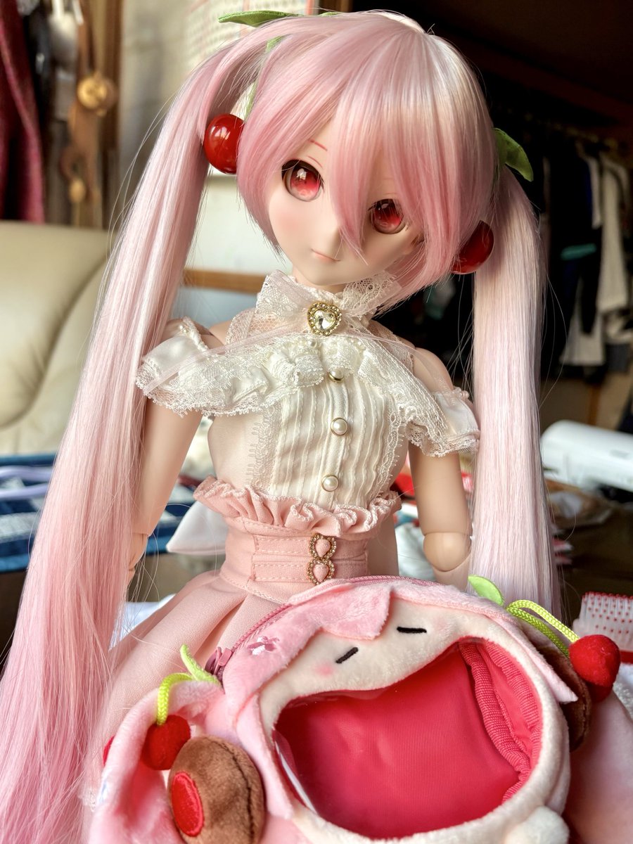 みくちゃんの誕生日プレゼント全部届いて着せてみた！！かわゆすぎる