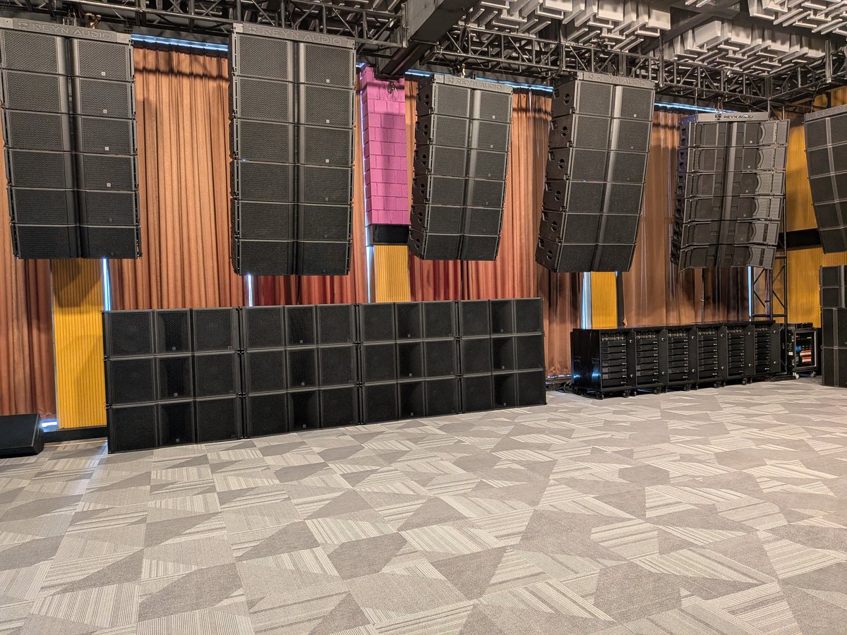 AcmeJapan's tweet photo. 今回は、REYN AUDIOの勉強にACME本社に来ました。
#音響 #ACME #演出 #中国 https://t.co/hyeHkq5ldE
