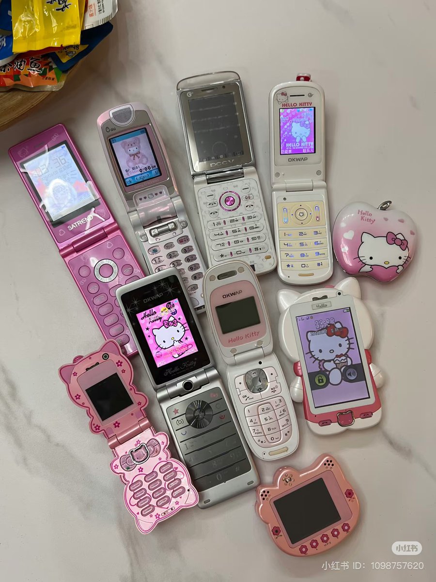 ⋆。˚𝓚₊˚⊹𝜗❀𝜚 tweet media