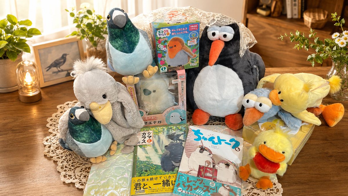 vvkomatsu's tweet photo. 5月10日から16日の一週間は

『愛鳥週間』（バードウィーク）

だそうですよ〜🕊️✨

可愛い鳥たちいっぱいいるのでお好きな子探しにきてください〜🐥

#ヴィレヴァン 
#ヴィレッジヴァンガード https://t.co/7vZLoStCdd