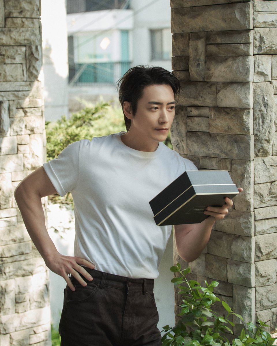 피오니🦥 tweet media