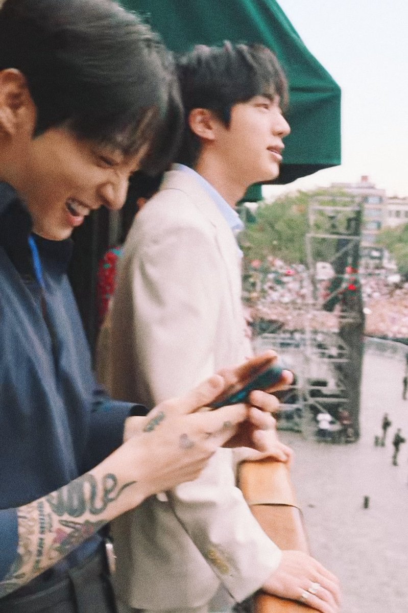 _mnijungkook__'s tweet photo. TE QUIERO 🇲🇽 https://t.co/yXTul4a3OD