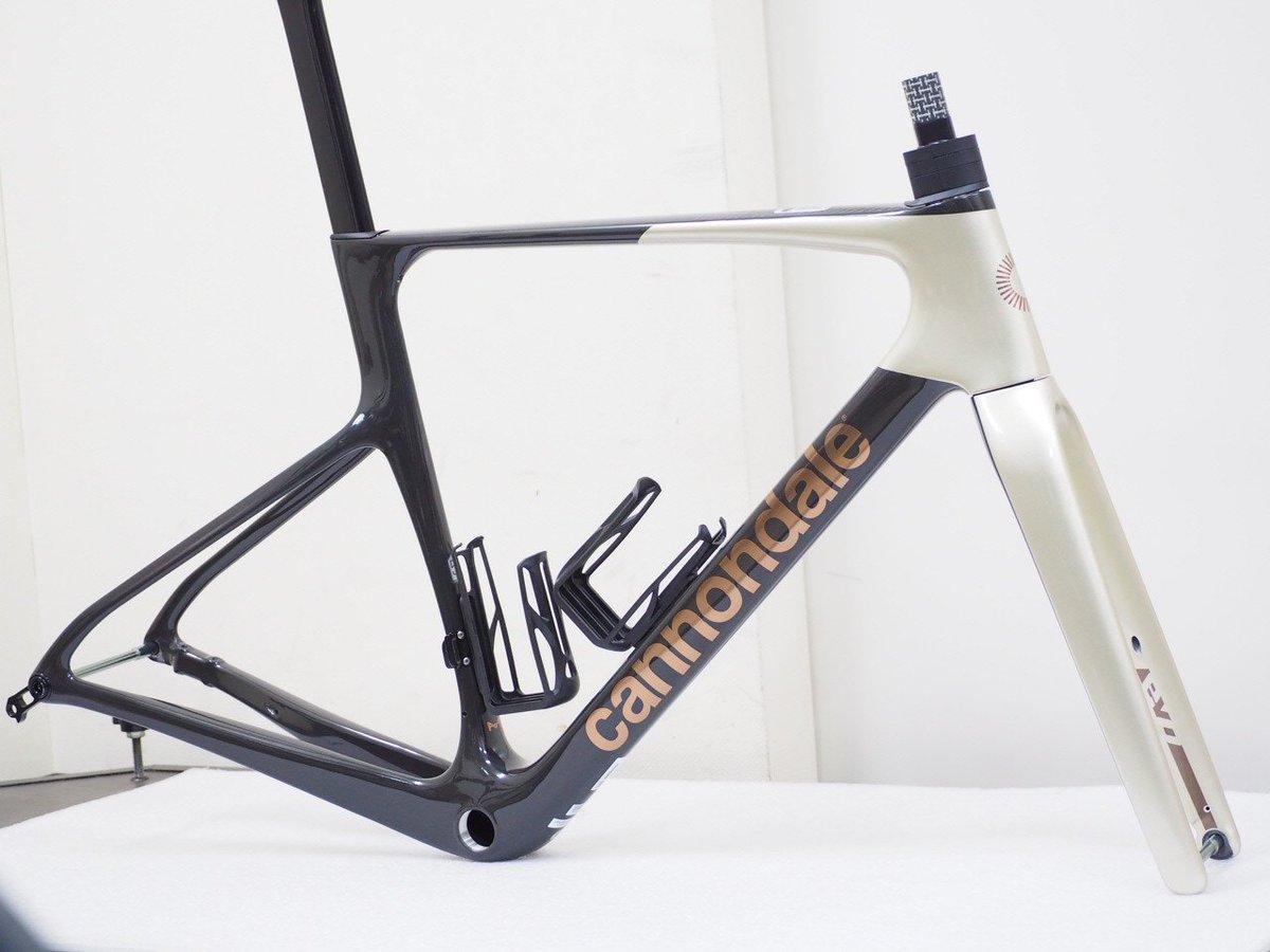 cannondale SuperSix EVO(キャノンデール スーパーシックスエボ) Hi