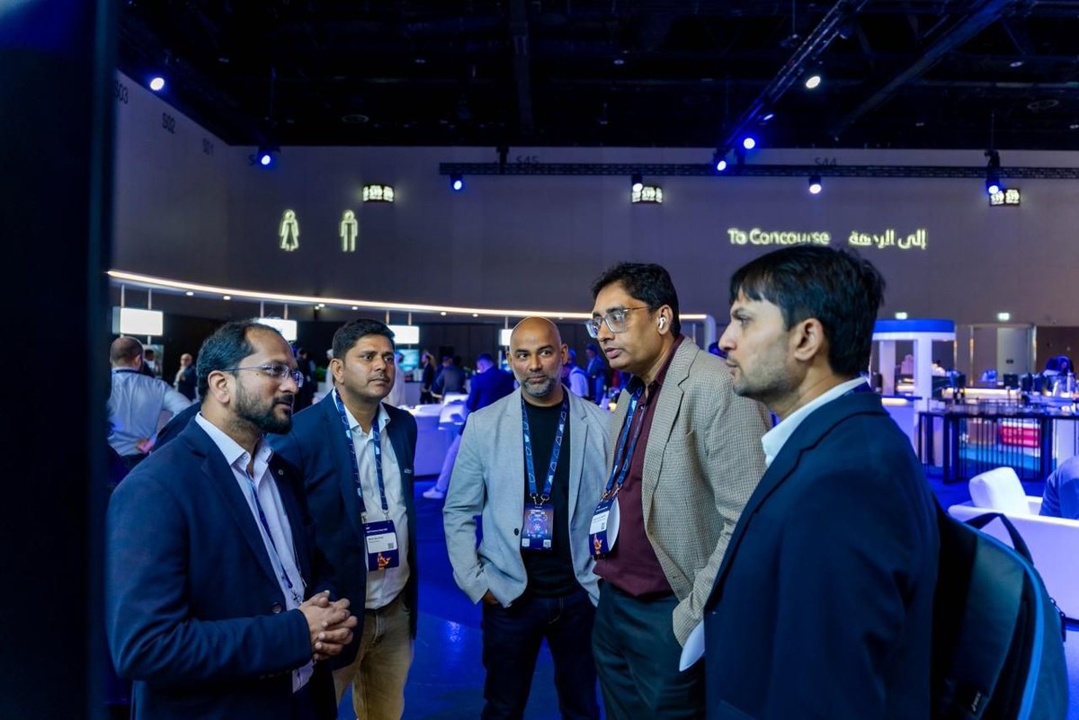 PiLog Group tweet media