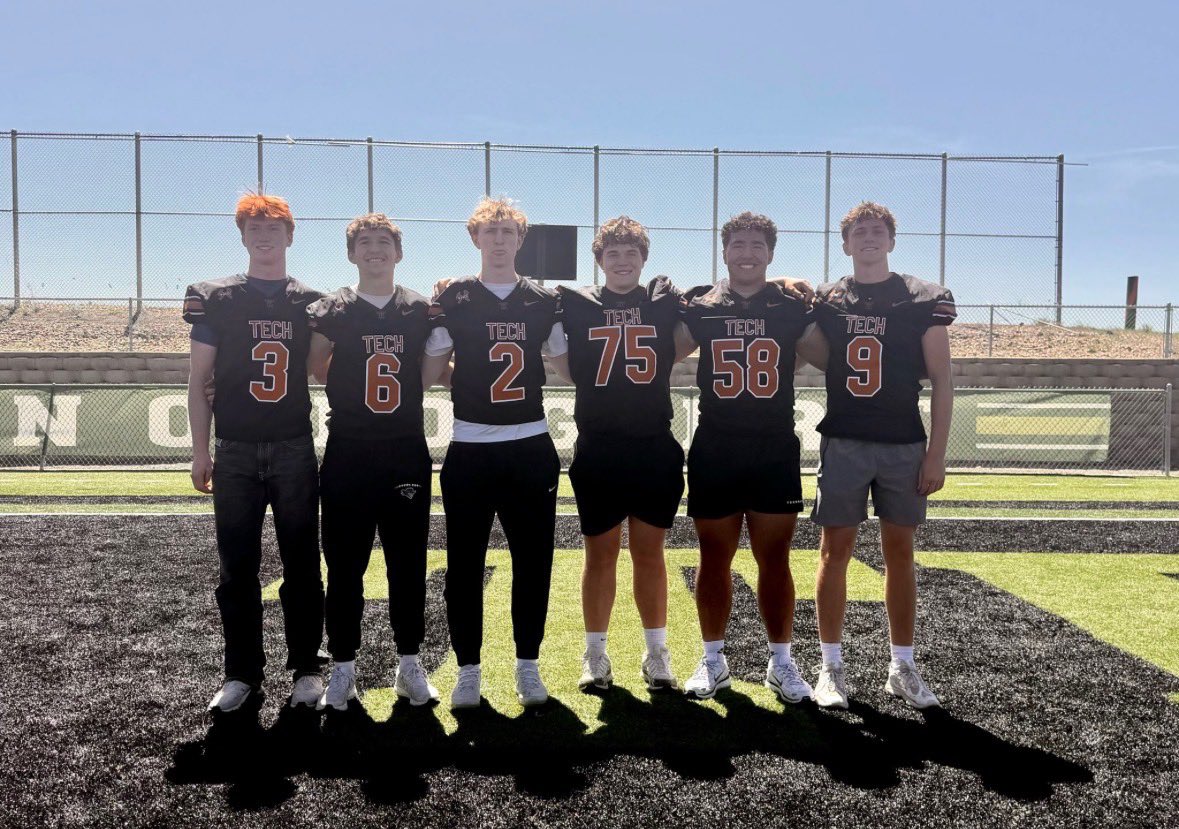 CACarpenter1199's tweet photo. Thank you @CoachKyleSamson for an amazing junior day! https://t.co/KH9K4IP1Dc