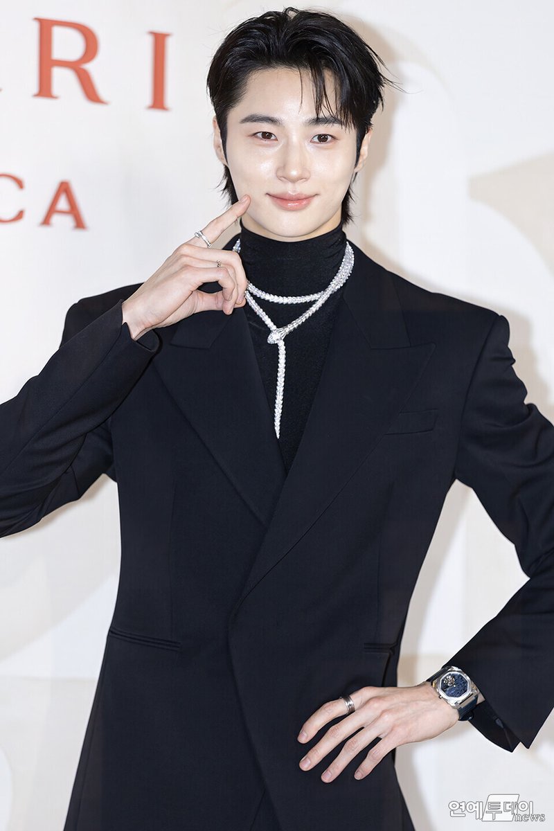 연예투데이 tweet media