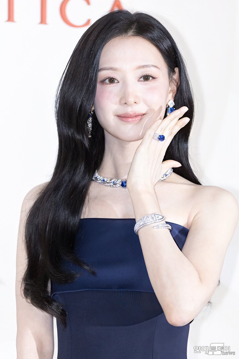 연예투데이 tweet media