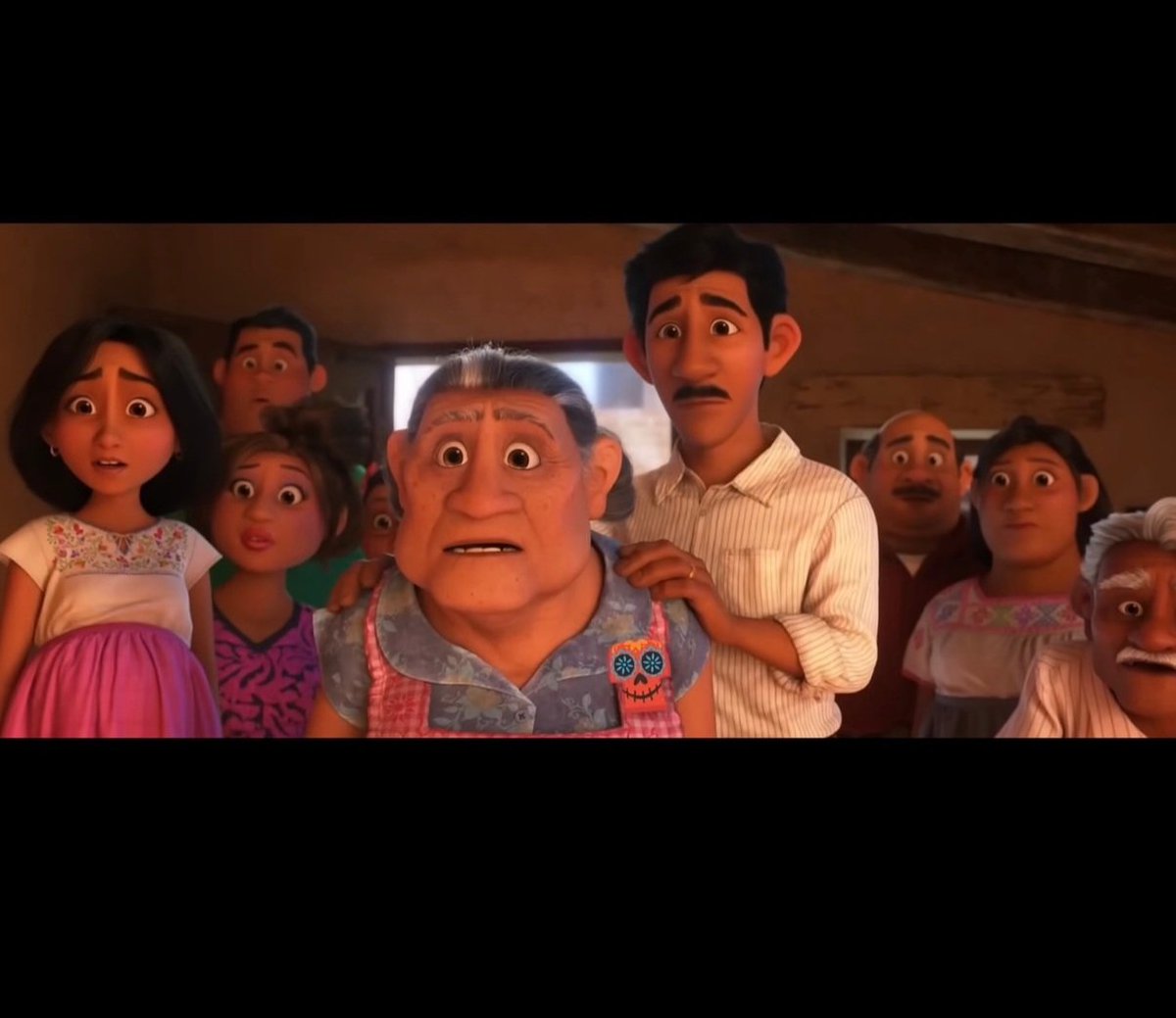 V INSTAGRAM ️The image that #V posted, shows a scene from the DISNEY ...