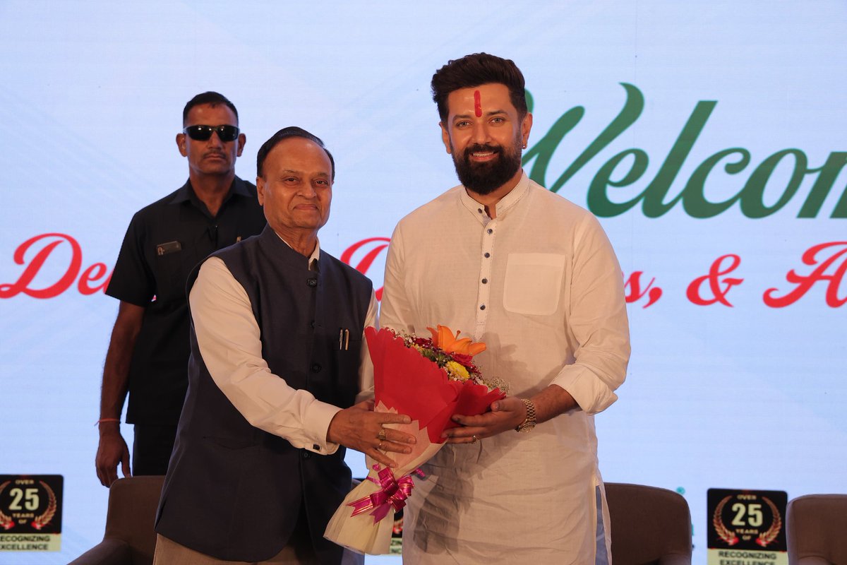 iChiragPaswan's tweet photo. ‘Greentech Energy Management Excellence’ एवं ‘12th Annual Greentech CSR India 2026’ Summit &amp; Awards में मुख्य अतिथि के रूप में सहभागी होकर Energy Management, Sustainability, Green Growth एवं CSR जैसे महत्वपूर्ण विषयों पर अपने विचार साझा करने का अवसर प्राप्त हुआ। https://t.co/RXXPiPJinK