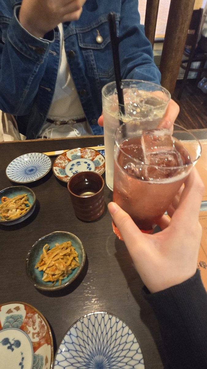るら tweet media