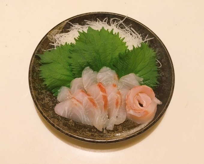 淀川産キビレの刺身 