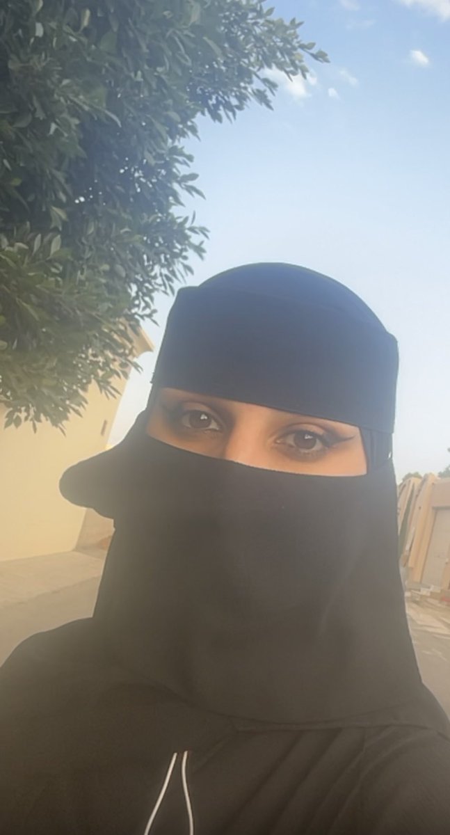 بنت اليمن tweet media