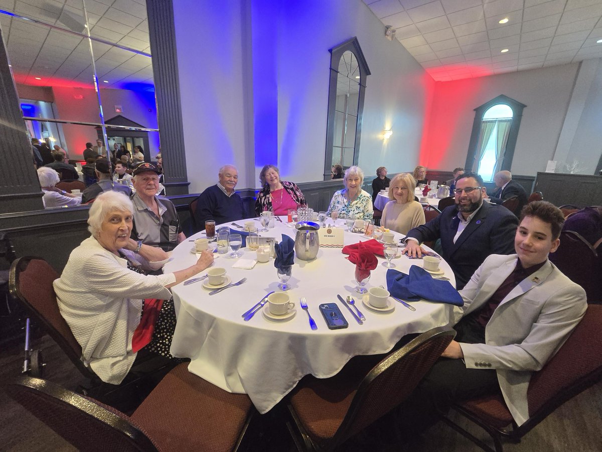 UAWregion9's tweet photo. 🇺🇸 Honoring service and solidarity at the 5th Annual Dinner for Gabriel A. Rodriguez Post #1928, proudly sponsored by @UAW Region 9. 🇺🇸✊ #UAW #Region9 #UnionStrong #Veterans #Solidarity #WNY #AmericanLegion https://t.co/8vcQBwXG7m
