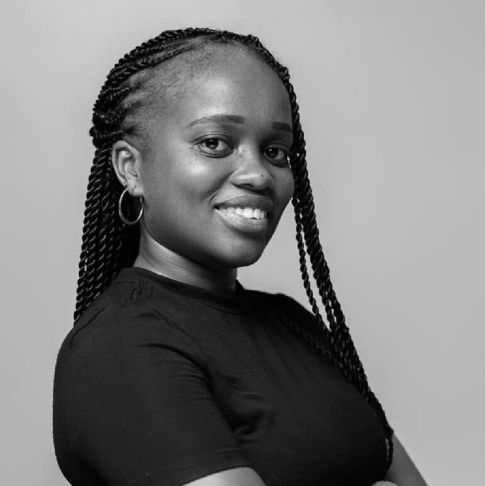 africanofilter's tweet photo. In a world where Africa's story is too often told through a lens of struggle, Tilda Mwai is flipping the script. This Kenyan podcaster and storyteller has built a powerful platform that amplifies the voices, ideas, and innovations that truly define the continent: bold entrepreneurs, groundbreaking creatives, and visionary leaders driving real change. Through every episode, Tilda doesn't just share stories, she shifts perspectives by replacing outdated narratives with ones rooted in opportunity, progress, and African excellence. Her podcast, Sunset Memos for Women in Corporate, shares real stories from real women, stories of triumph, struggle, and everything in between. 
Tune in here : https://t.co/Uu3KpSV8ux

#africannarrativecollective #africanofilter #betterstories
