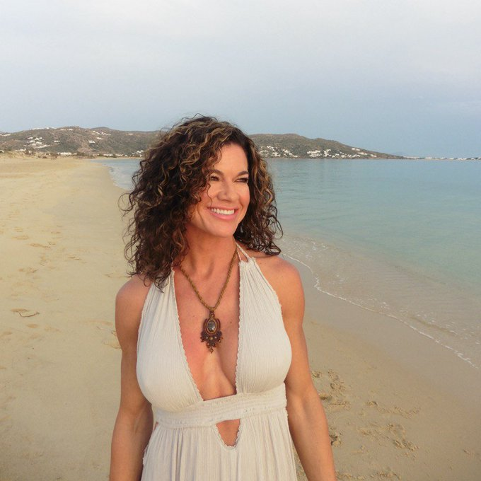 Monica Campbell tweet media