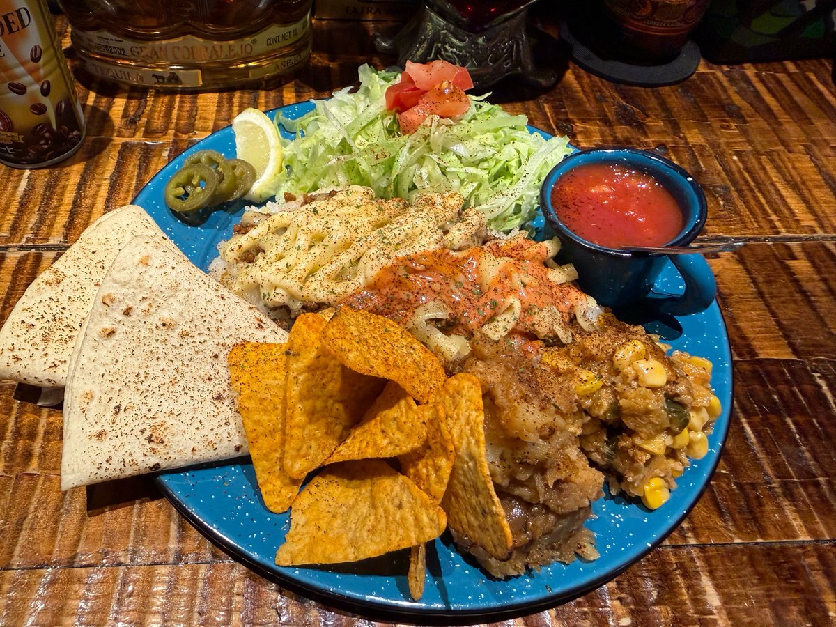 alt_rizo's tweet photo. 今日のランチ🌮 https://t.co/bFuWwik4GS