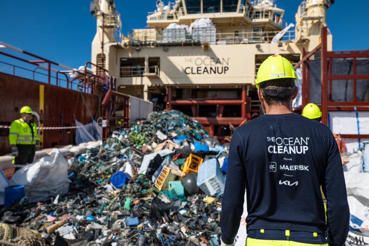 SchaefflerGroup's tweet photo. Proud to be an Independent Supporter of @TheOceanCleanup in 2026. With a donation of €100,000, we support #innovative solutions designed to address one of today’s biggest environmental challenges: removing plastic from our oceans. https://t.co/Ci3kMSzMln 📸 by #TheOceanCleanup https://t.co/jujfPDv0CG