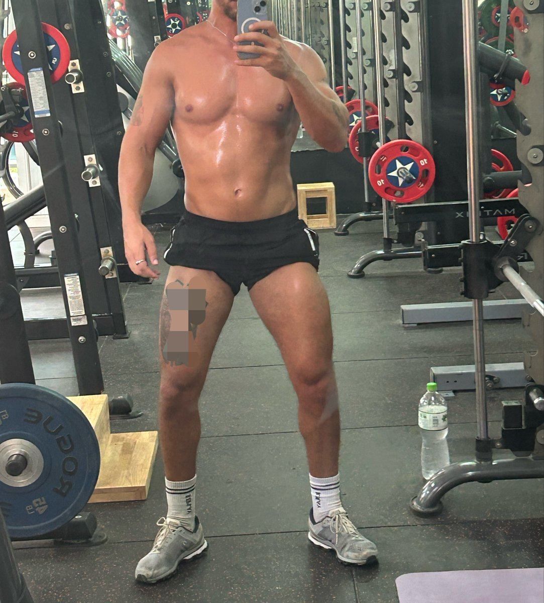 hunkboy2000's tweet photo. עובדים https://t.co/5p4t8miy1E