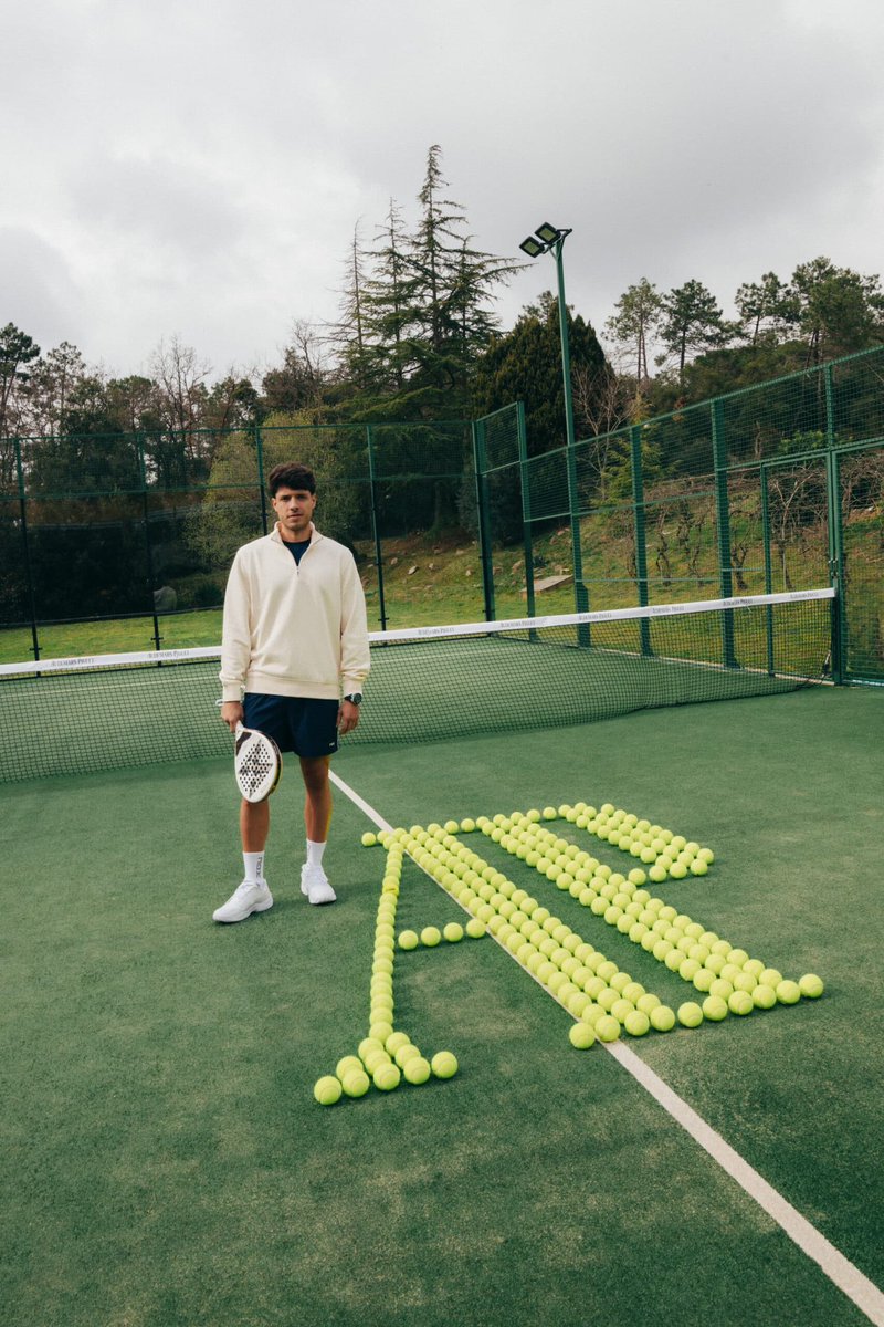 Luxe_net's tweet photo. Audemars Piguet : La manufacture Suisse signe une entrée dans le grand jeu du padel avec Agustín Tapia ◾️

À découvrir — https://t.co/c3qUcrOefA https://t.co/c4sEL1Ph1n