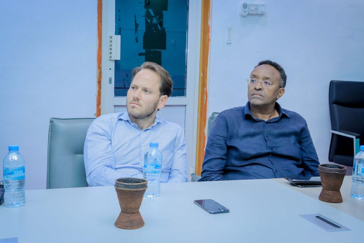 UOBGarowe's tweet photo. University of Bosaso-Garowe’s CADIR Center welcomed a delegation from VNG International for discussions on research, youth empowerment, and capacity building. The delegation praised the university’s role in academic excellence and community development across Puntland. #UOBG https://t.co/tja4AxtGjC