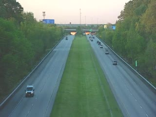 tmabucks's tweet photo. Commuter reminder you can always view photos & videos of current I-295/I-95 traffic conditions at https://t.co/Xa63lXNzuN before hitting the road!
#95Revive | @511PAPhilly https://t.co/qNd7s0kkEh