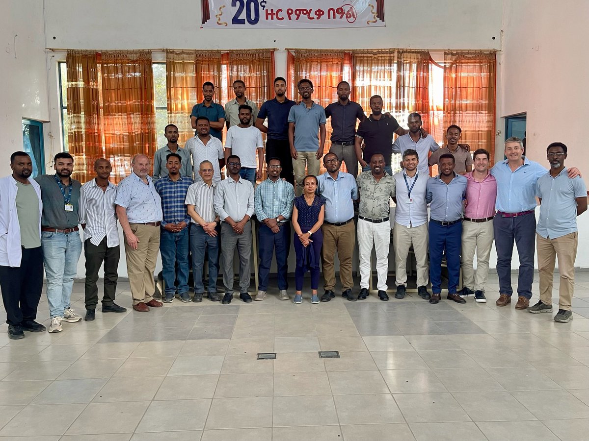 MrWillFinch's tweet photo. Hugely successful Emergency Urology Simulation training in Hawassa 🇪🇹 faculty and delegates both benefitting from the day. PCNL cases today with CUH team with new C-Arm co-funded by @UrolinkUrology. Great to see skills progressing with mentored training! @BJUIjournal @BAUSurology https://t.co/MribbOTnov