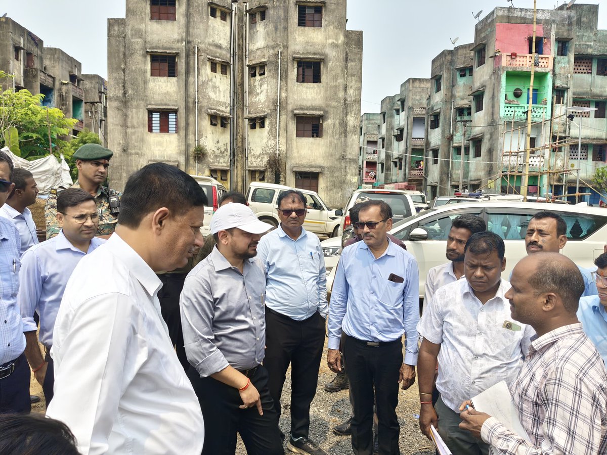 DC Dhanbad tweet media