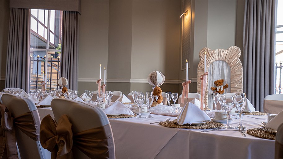 CP_RoyalVic's tweet photo. Here to make your baby shower effortless 🍼

Choose from our Tiny Tots Package or go all out with our Bundle of Joy Package which includes a private room, chair covers, selfie props, confetti, banner and games. The mum-to-be comes free with both of course 🤍 https://t.co/wuhG8gTVh8