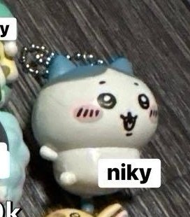 scholycz's tweet photo. WTO baju sylvanian mom 7k &amp; keychain hachiware 13k rd jp go line trusted https://t.co/2WpLLeWO9b