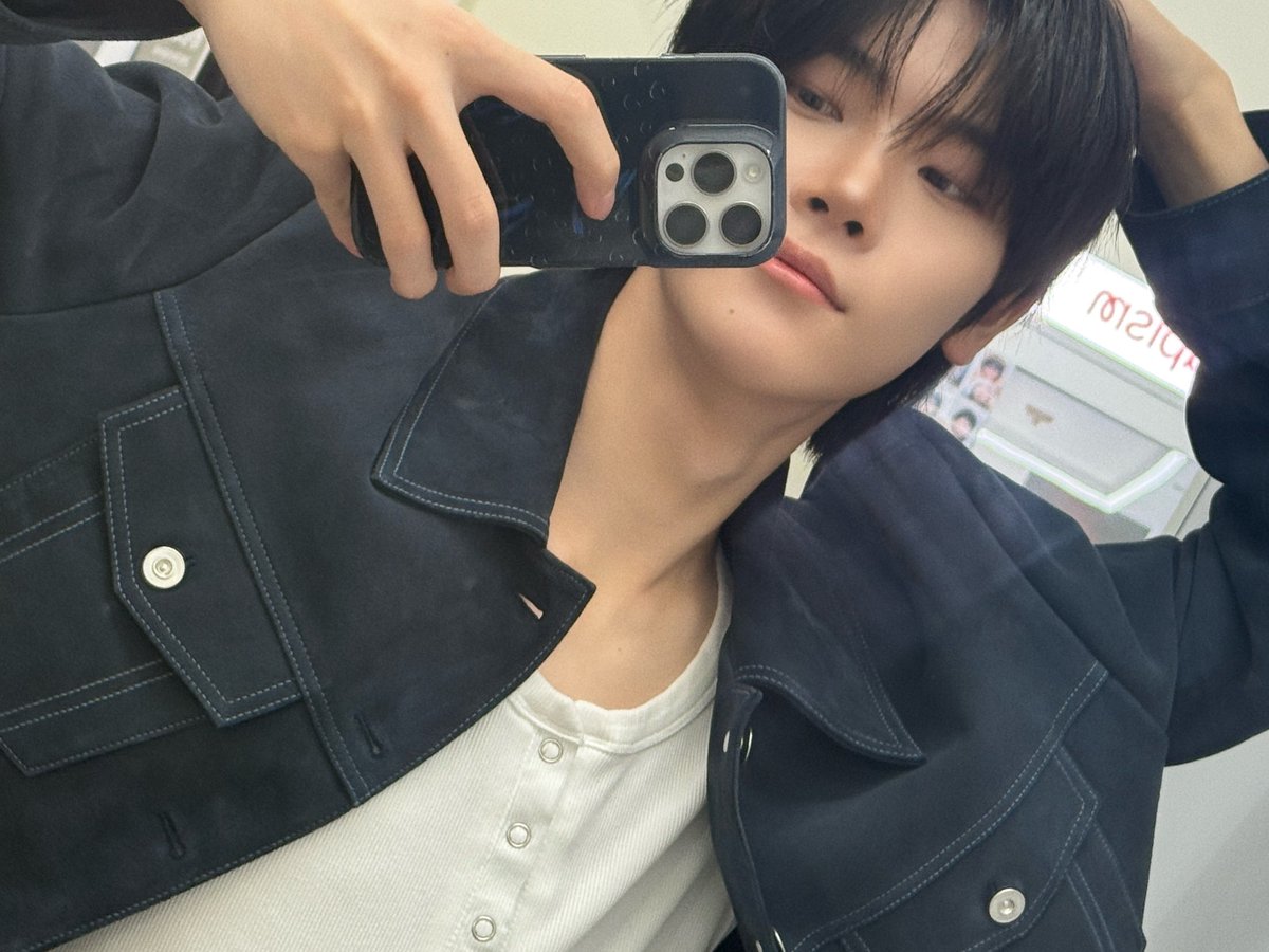 💙💙

#장여준 #JANGYEOJUN 
#CLOSEYOUREYES #클로즈유어아이즈
#CYE #클유아