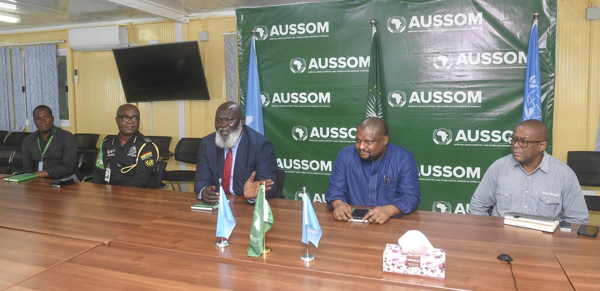 AUSSOM tweet media