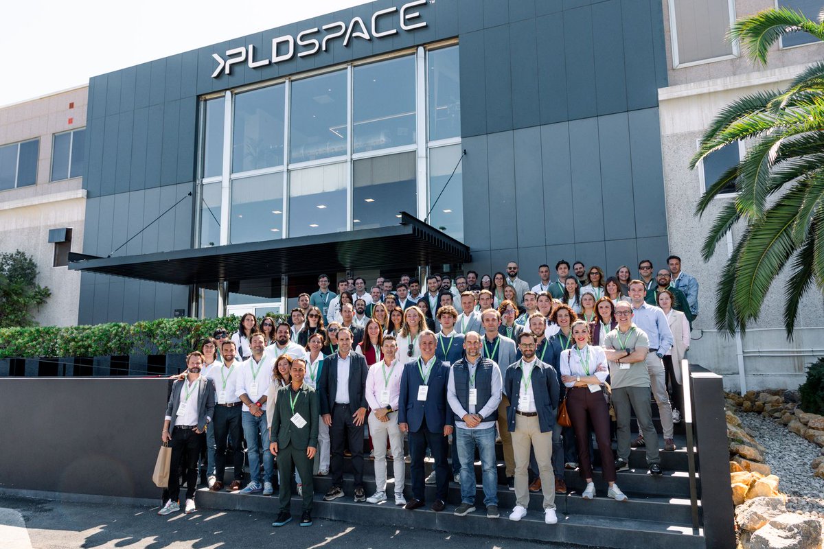 Amefmur's tweet photo. Durante dos jornadas, 90 participantes compartieron experiencias y conocieron de cerca cuatro proyectos empresariales referentes: 
👉Tempe Inditex
👉@PLD_Space
👉El Museo del Turrón 
👉ALE-HOP, impulsada por los hermanos Grimalt https://t.co/9YvQduICX5