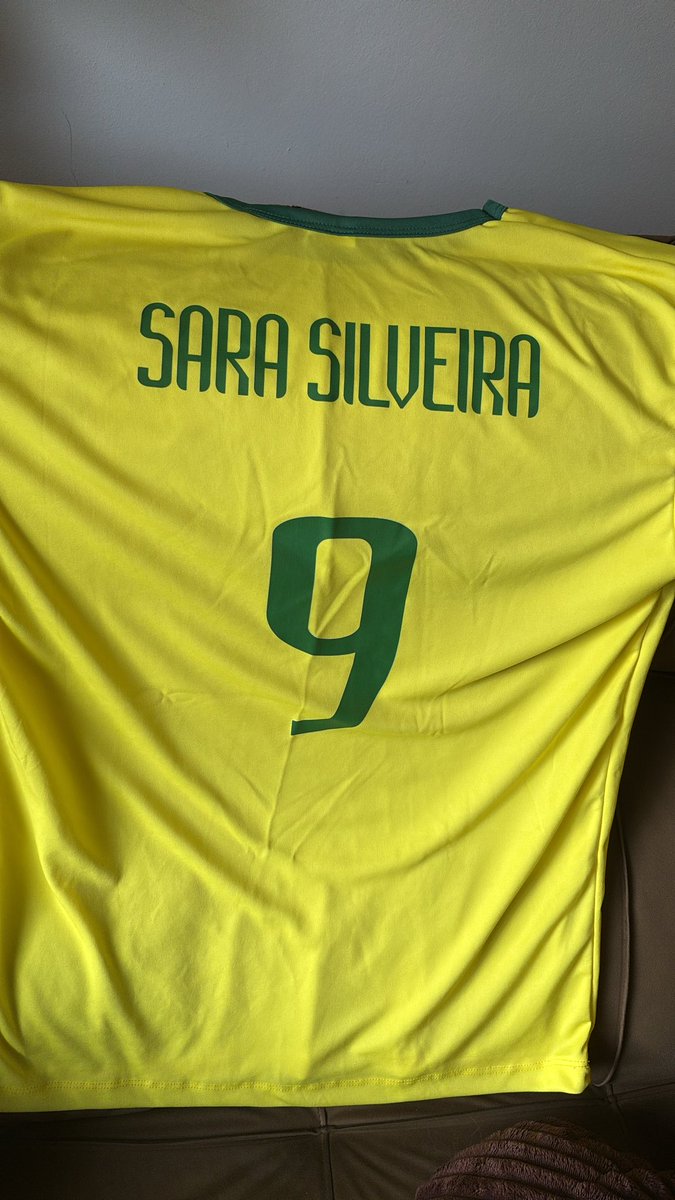Sara Silveira tweet media