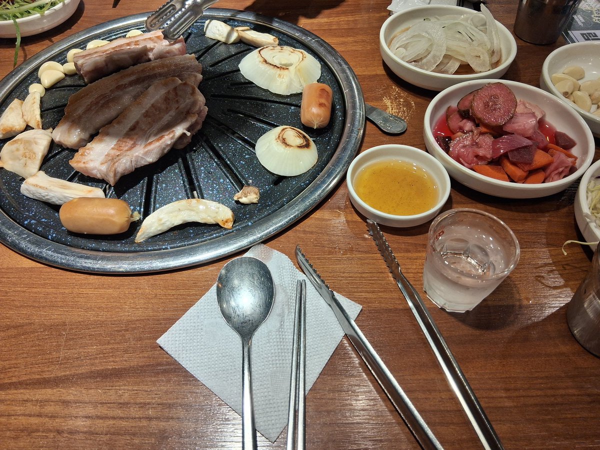 국산(코리아) tweet media