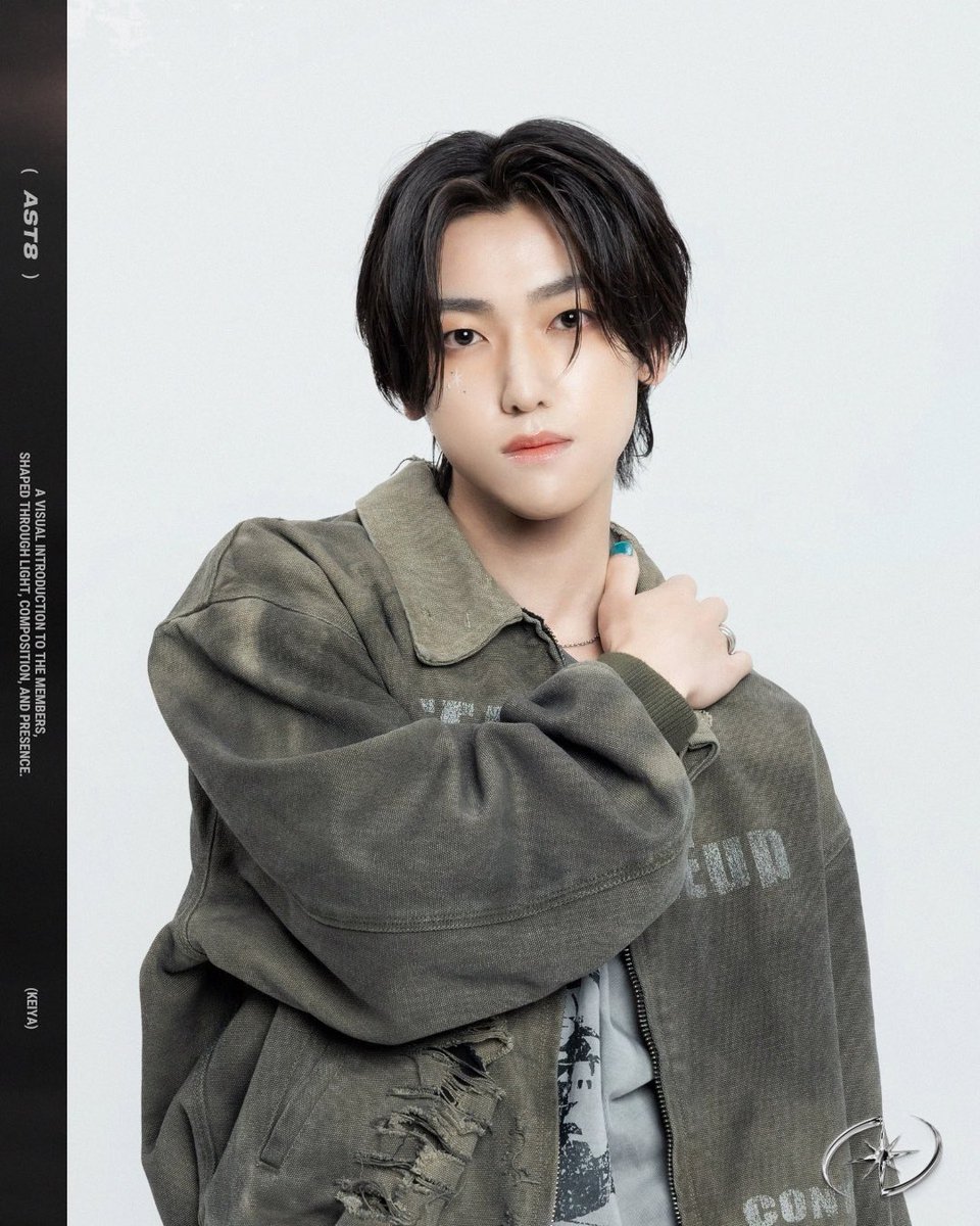 AST8official's tweet photo. Final member revealed: KEIYA.

AST8、最後のデビューメンバーを公開。

ラストは、AST8のグループビジュアル。
公式アカウントをフォローして、公開をお待ちください。
Group reveal coming soon. https://t.co/gwwNLUn0rI