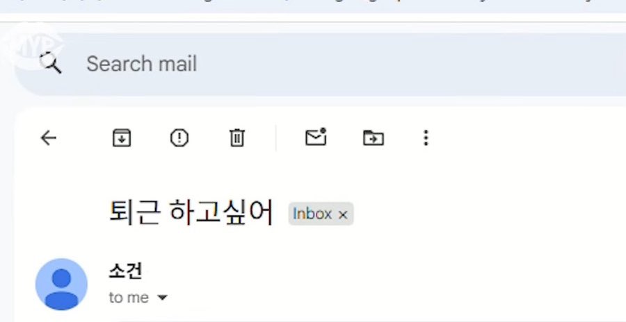 아카.. tweet media