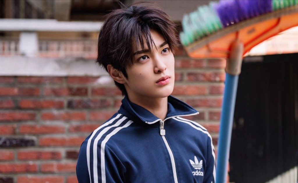 keonho pics tweet media