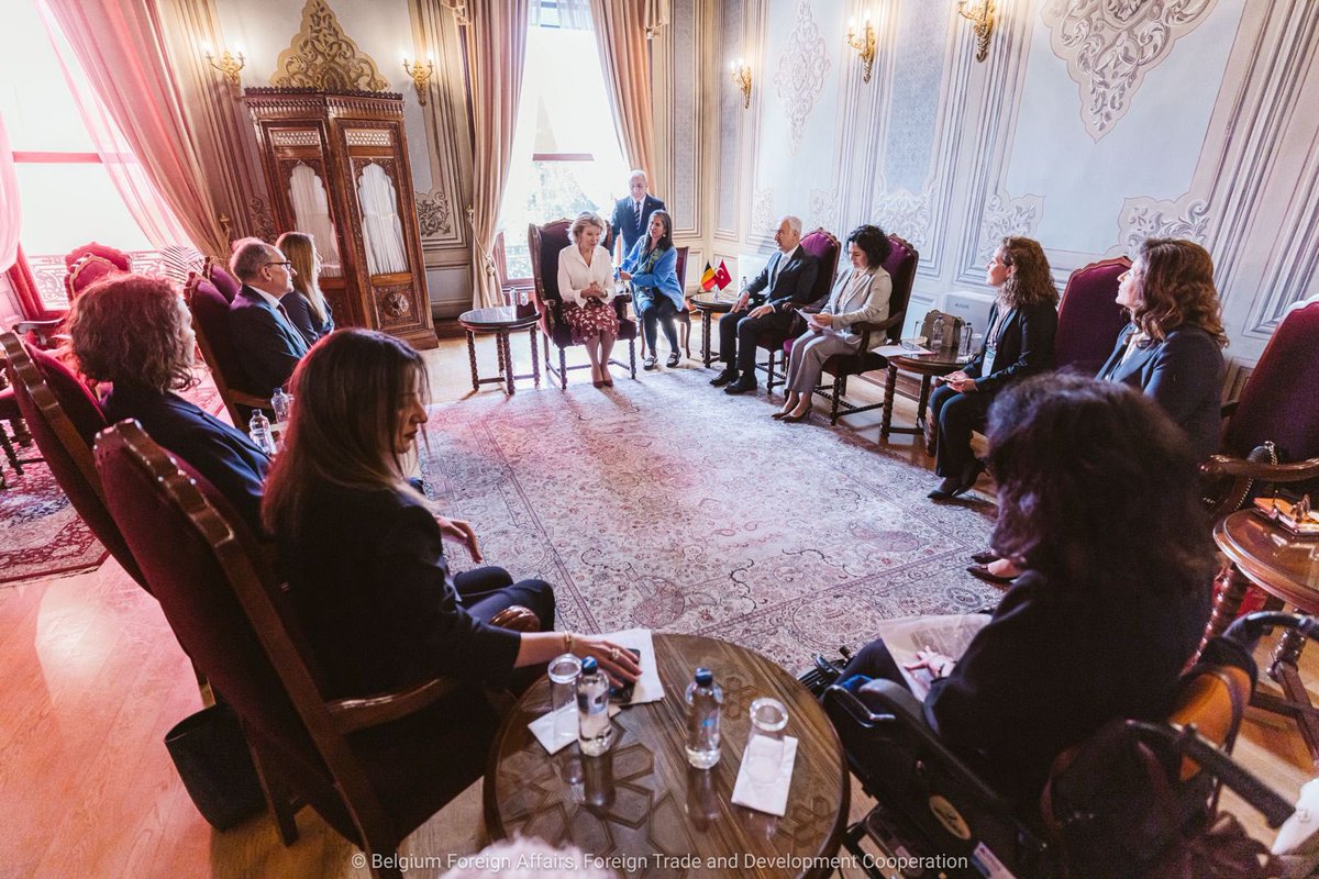 Belgian Royal Palace tweet media