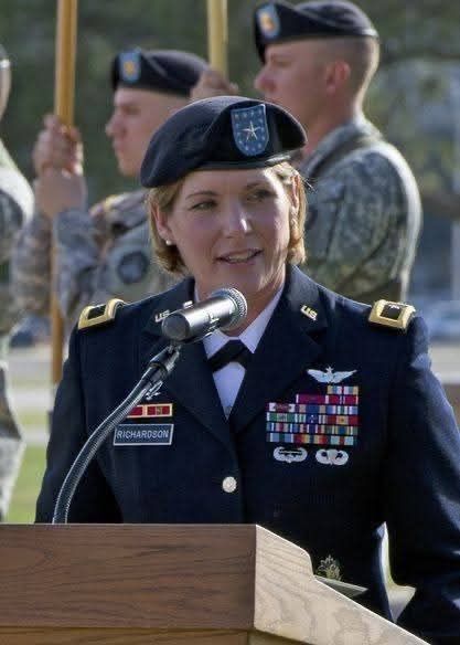 BerkBeyhan's tweet photo. Leadership is not about power.
It is about responsibility, discipline, and the courage to stand firm when others cannot.

Service before self. Always.
— General Laura J. Richardson https://t.co/Zcf1HoKrp8
