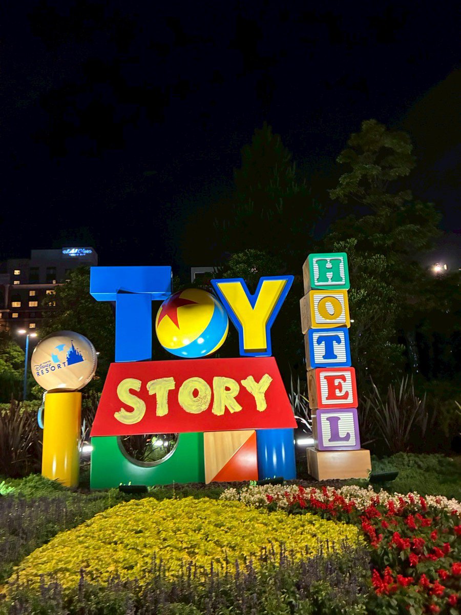 Fu____ri1543's tweet photo. @DisneyStudioJ_A またトイストーリーホテルに行きたいなぁー🥺
 #トイストーリー5
 #おもちゃたちのパーティーへご招待 https://t.co/XXn9HEx4up
