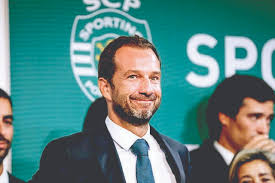 AfonsoAmaro06's tweet photo. @MarcoMarqu35337 @SLBenfica achares que este totó está no comando da liga Portugal diz muito da tua inteligência pa https://t.co/xC6zN15kPm