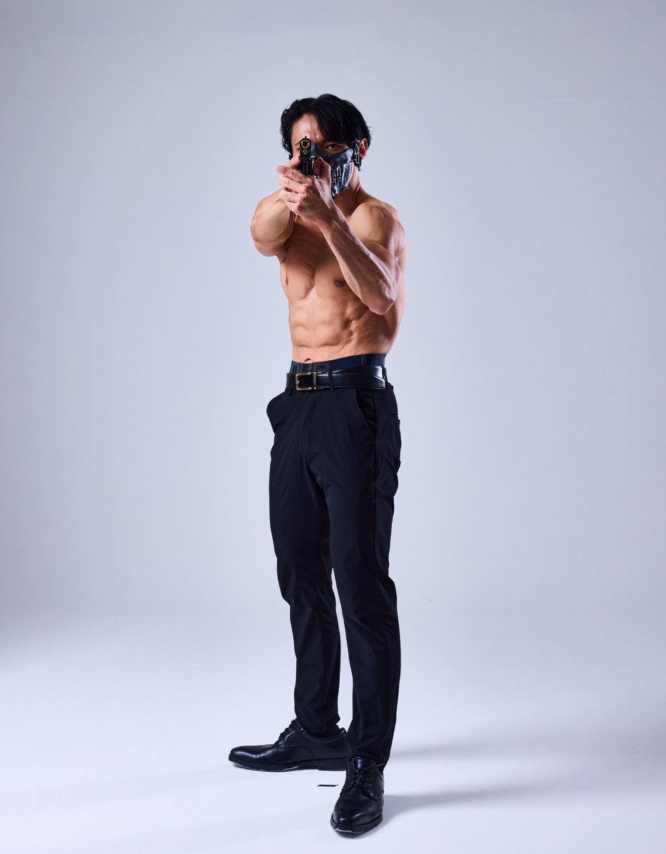 サーバル様/筋肉資料集販売中💪 tweet media