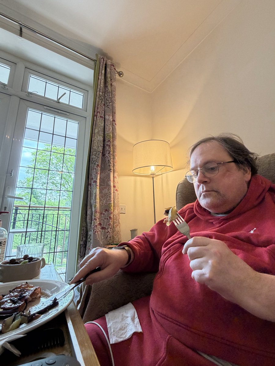 Timothy James Byrne tweet media