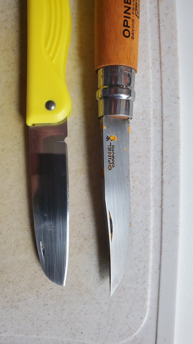 JayJenro's tweet photo. Made in China vs Made in France. No comment needed... https://t.co/0owkBt9TvW