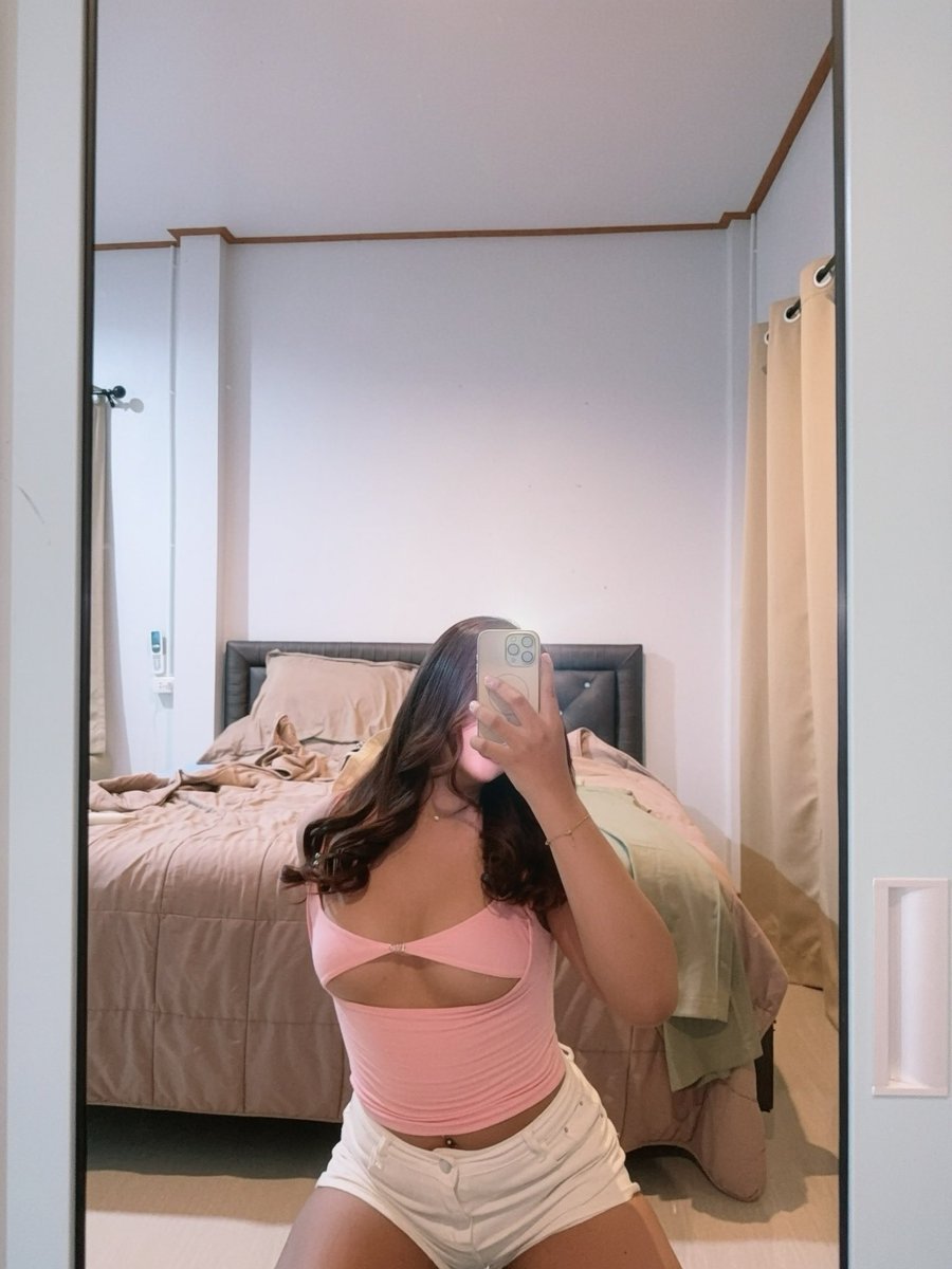 Peach tweet media