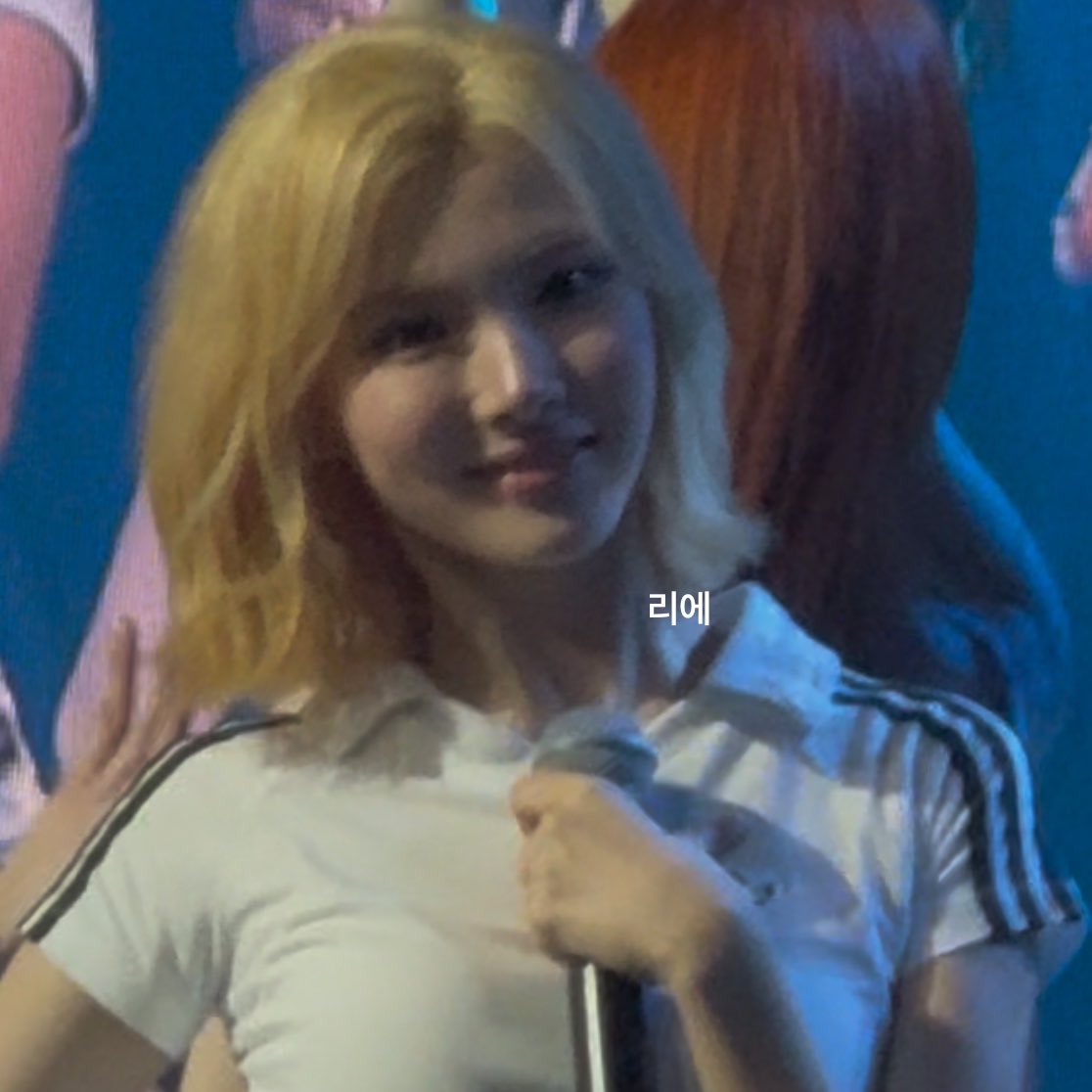 hachu_riiie_'s tweet photo. 260508 KCON

カメラに目線くれたような気がして
嬉しかった♡
ジウに会いたいよ~🥺

#지우 #JIWOO #ジウ https://t.co/aLH6DldL2K