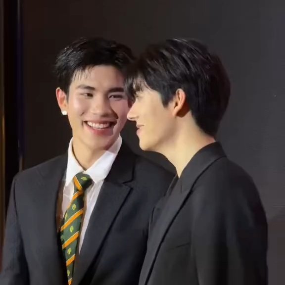 คุณหนูเขินอาย🌻🪥 ft.JK tweet media